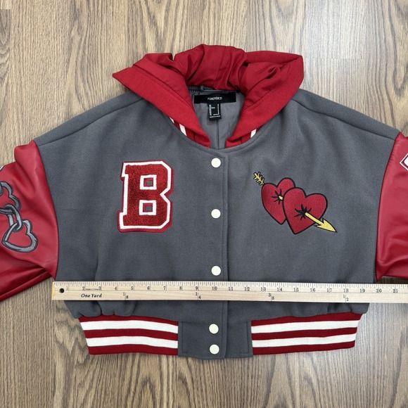 Forever 21 Varsity Jacket Womens Small Red Crop Baby Girl Y2K‎ Bratz Streetwear - Picture 13 of 14